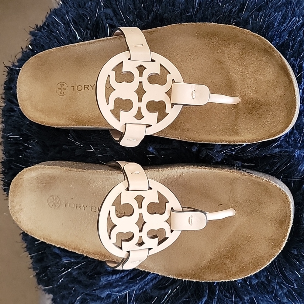 Sandals - Picture 2 of 4